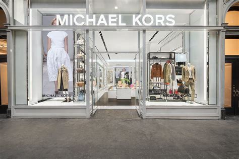 trainingsbroeken michael kors michael|Michael Kors online store.